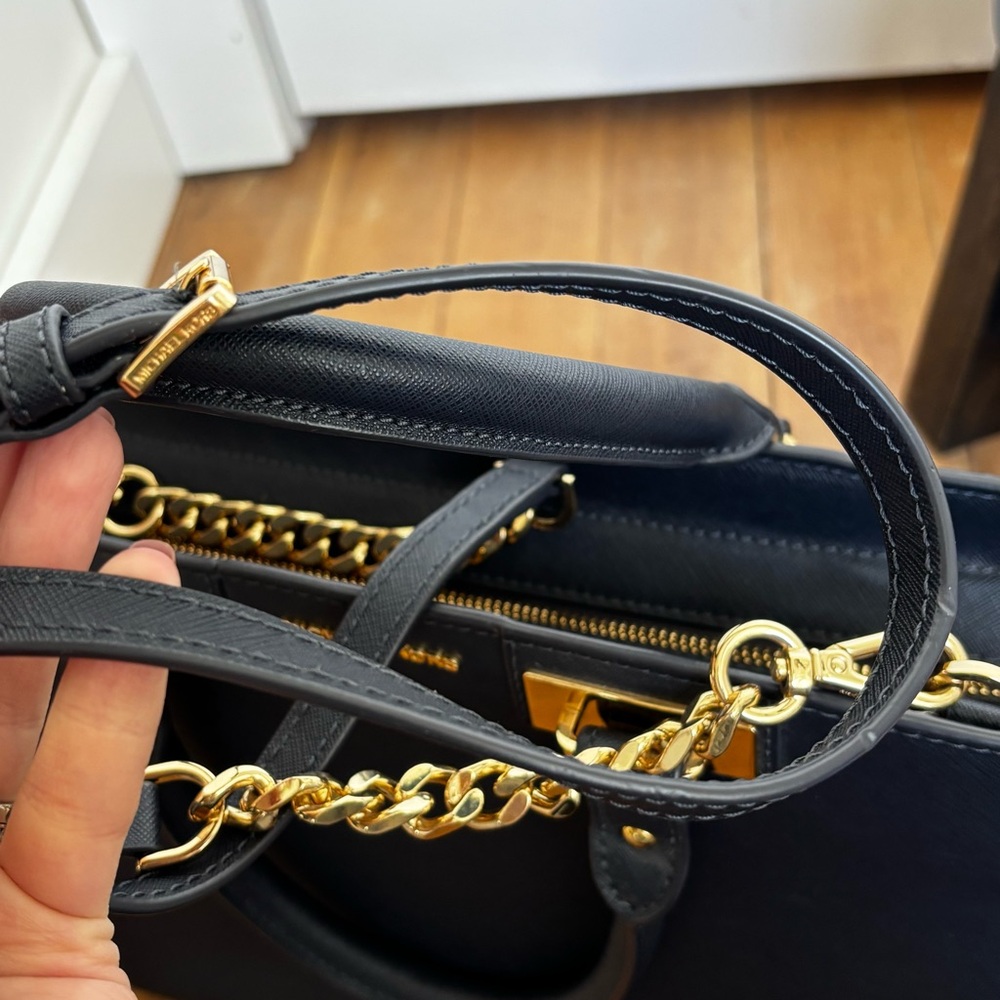 MICHAEL KORS Quinn Large Saffiano Leather Satchel (Color: Navy Blue) - Picture 10 of 15